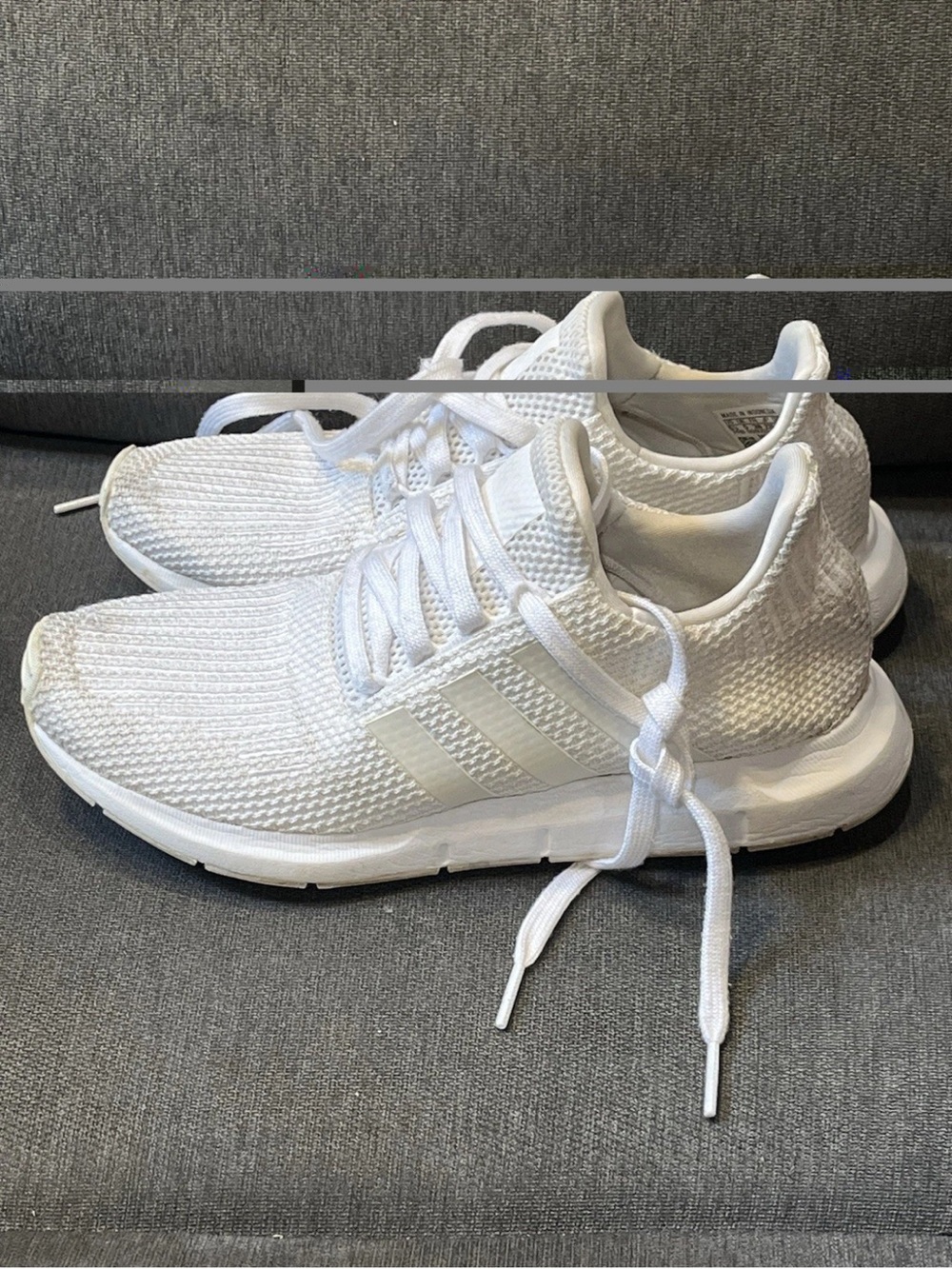 adidas Women’s White Knit Athletic Sneakers 5.5 2018